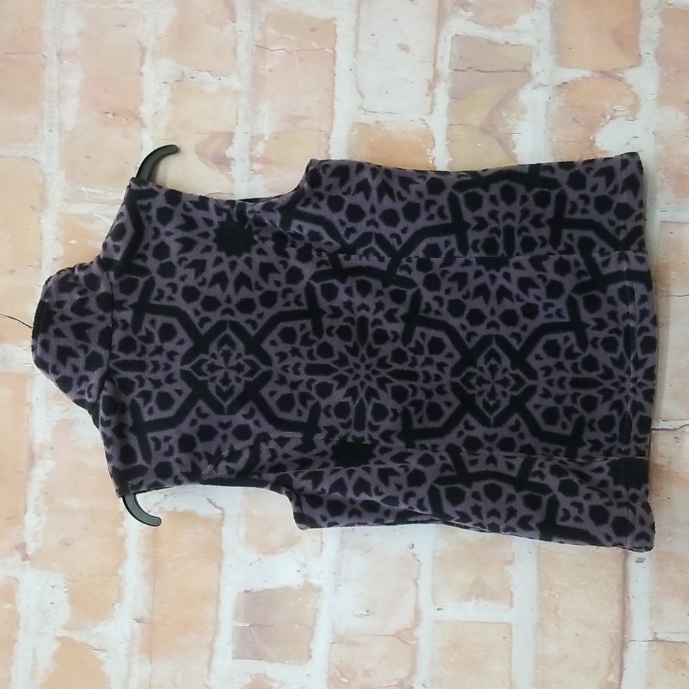 Columbia Size small Women's Purple Balck Zip Front Vest - Picture 4 of 4